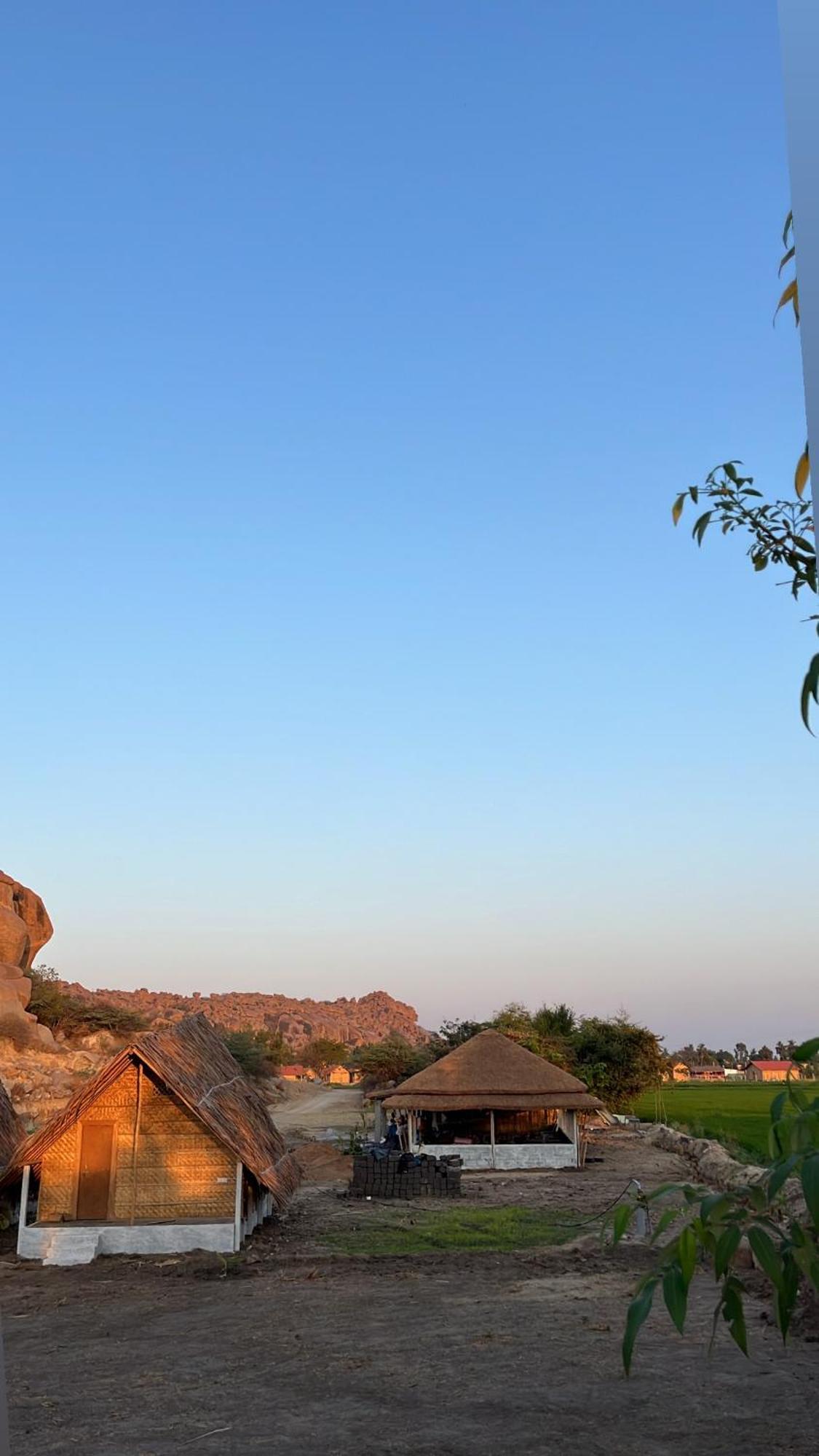 Tropical Hampi Exterior foto