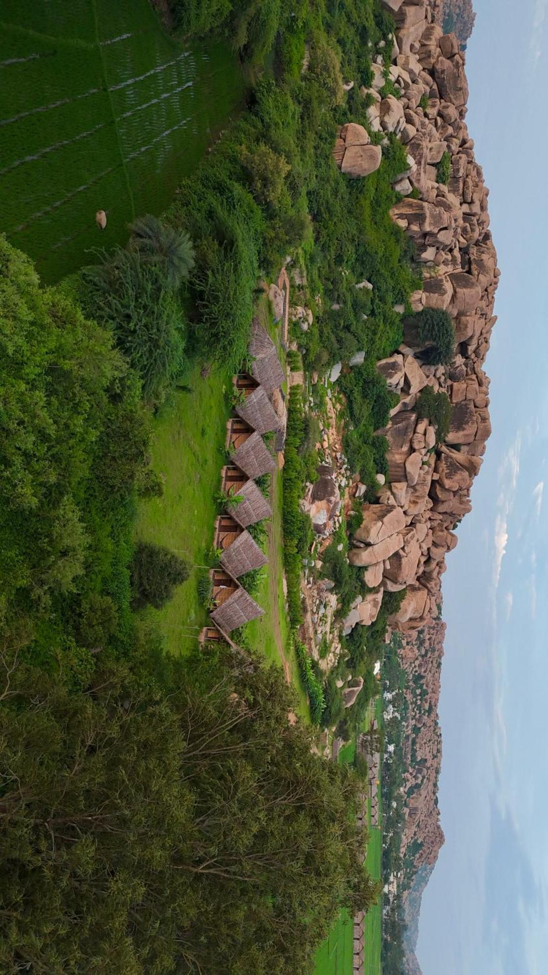 Tropical Hampi Exterior foto
